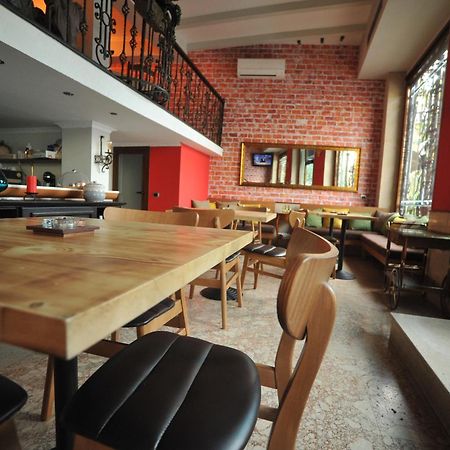 Dream Hotel Tirana Zewnętrze zdjęcie
