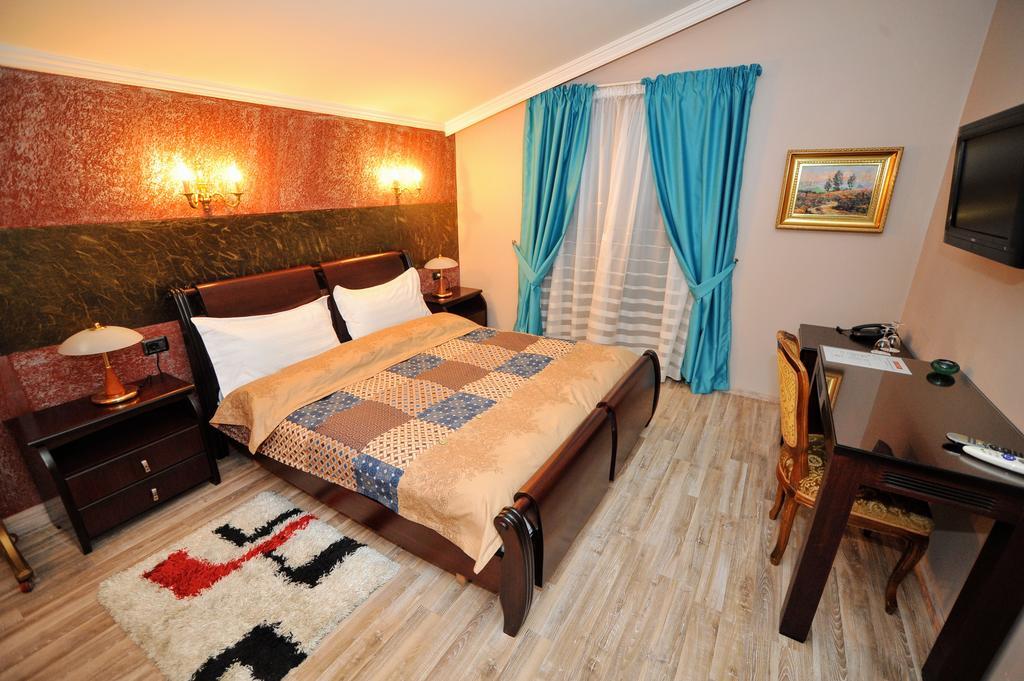 Dream Hotel Tirana Zewnętrze zdjęcie