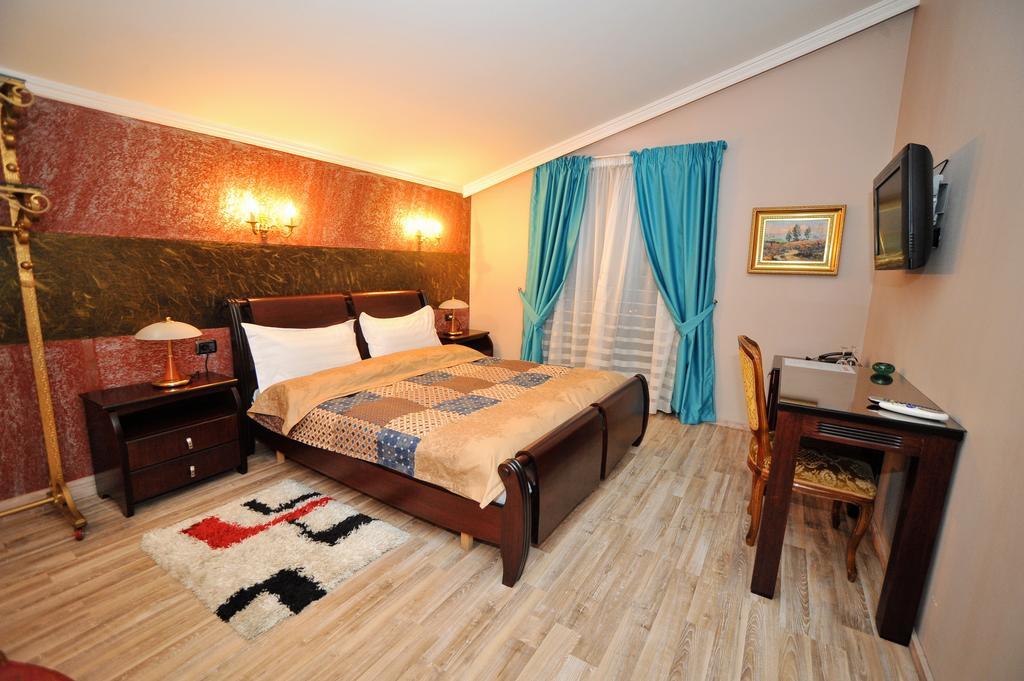 Dream Hotel Tirana Zewnętrze zdjęcie